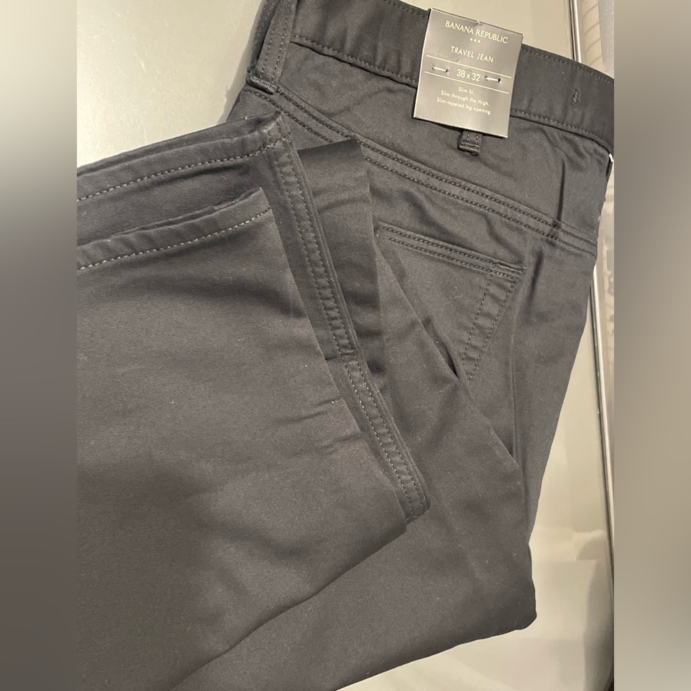Banana Republic Factory traveler jean, slim fit, black, Men’s size 38x32